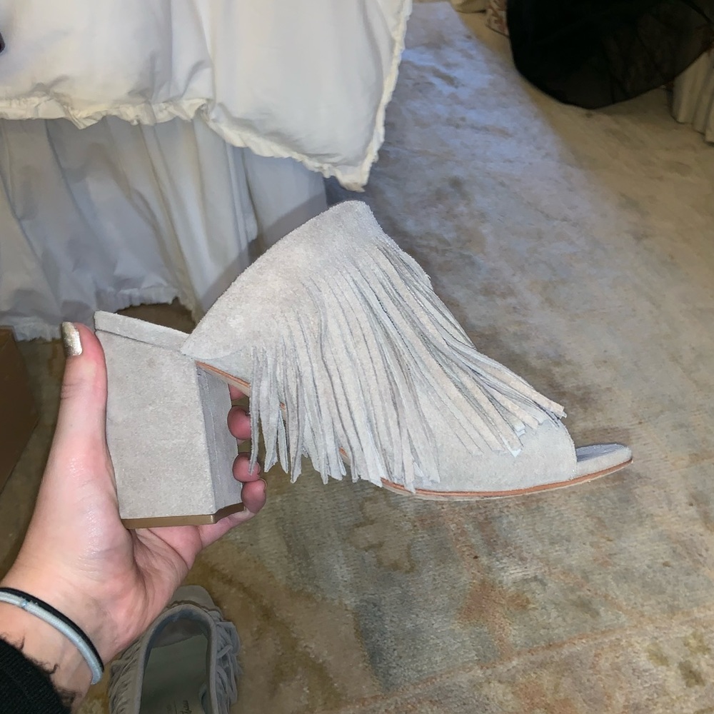 Grey Suede Understated Leather Matisse Fringe